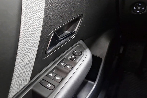 Citroen E-C4 25 of 27
