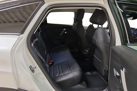 Citroen E-C4 14 of 27