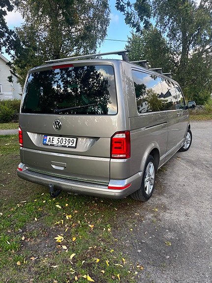Volkswagen Caravelle 3 of 11