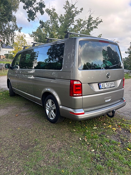 Volkswagen Caravelle 4 of 11