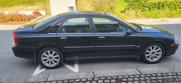 Volvo S80 9 of 24