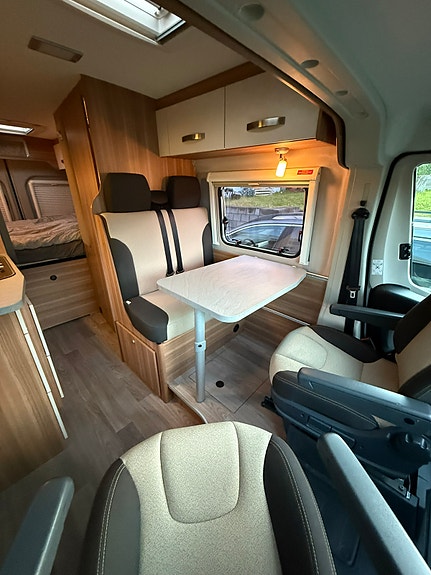 Weinsberg Carabus 7 of 13