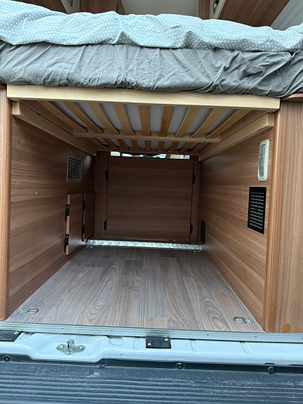 Weinsberg Carabus 12 of 13