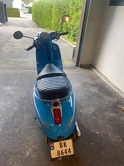 Peugeot Django 125 3 of 12