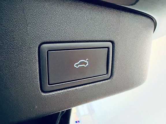 Volkswagen ID.4 GTX 19 of 22
