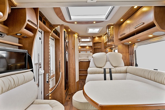 Carthago CHIC C-LINE I 4.9 | Solcelle | 3L motor | Automat | Stekeovn | 4 of 30