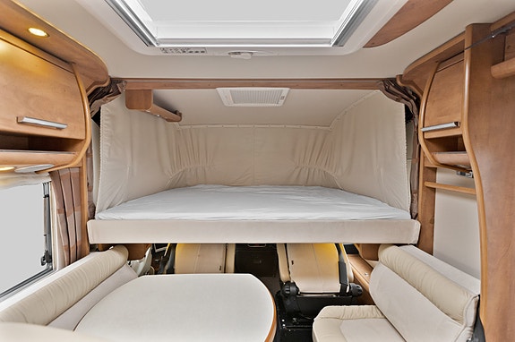 Carthago CHIC C-LINE I 4.9 | Solcelle | 3L motor | Automat | Stekeovn | 7 of 30