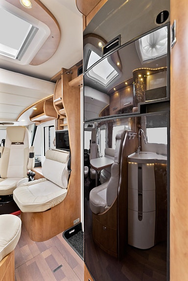 Carthago CHIC C-LINE I 4.9 | Solcelle | 3L motor | Automat | Stekeovn | 10 of 30
