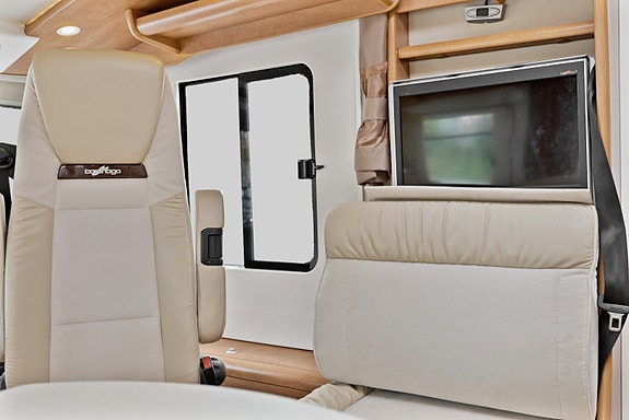Carthago CHIC C-LINE I 4.9 | Solcelle | 3L motor | Automat | Stekeovn | 6 of 30