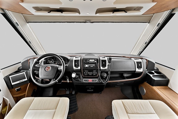 Carthago CHIC C-LINE I 4.9 | Solcelle | 3L motor | Automat | Stekeovn | 18 of 30