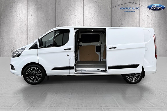 Ford Transit Custom 12 of 20