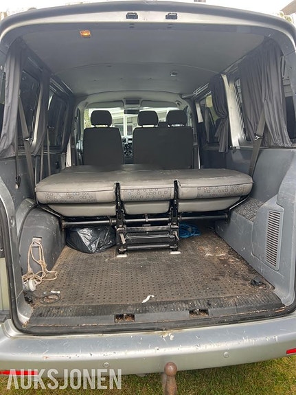 Volkswagen Transporter 8 of 10