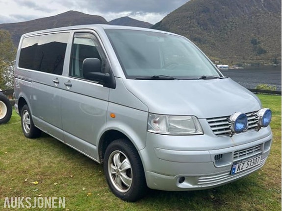 Volkswagen Transporter 2 of 10
