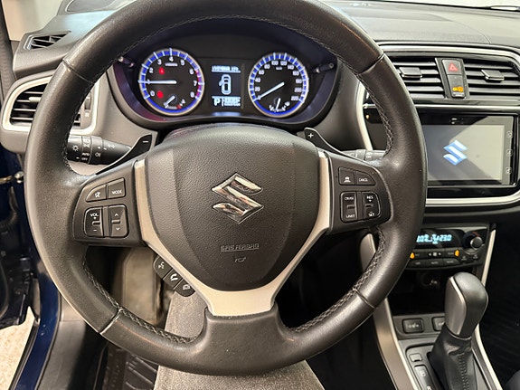 Suzuki SX4 S-Cross 18 of 28