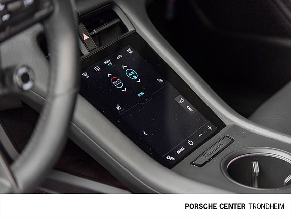 Porsche Taycan 4 22 of 30