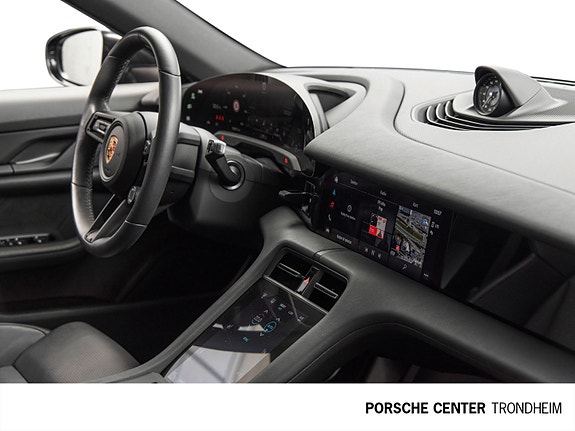 Porsche Taycan 4 28 of 30