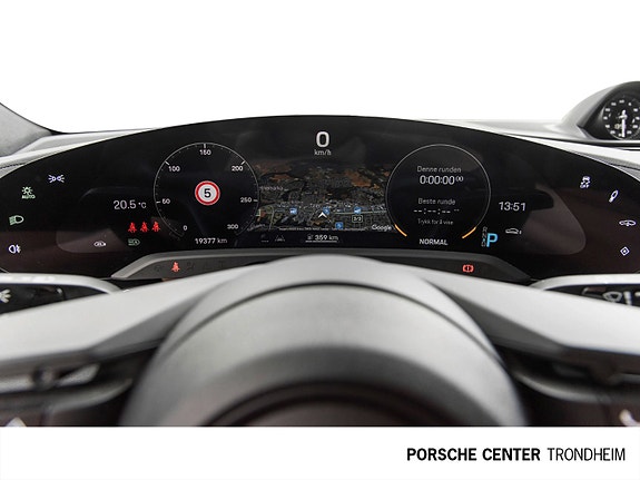 Porsche Taycan 4 12 of 30