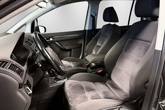 Volkswagen Touran 17 of 30