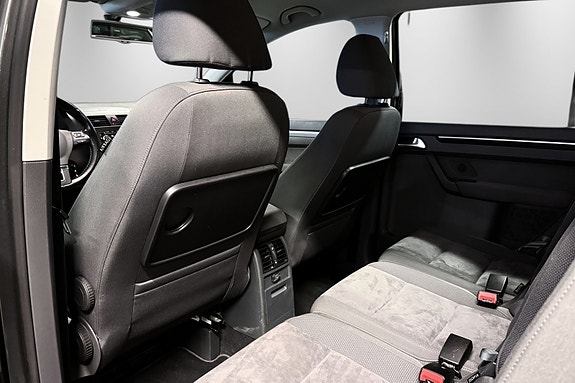 Volkswagen Touran 25 of 30