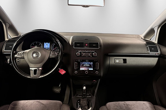 Volkswagen Touran 27 of 30