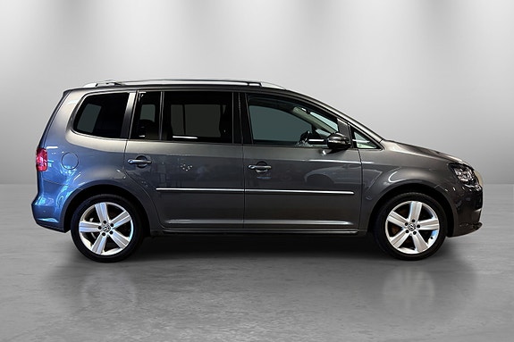 Volkswagen Touran 4 of 30