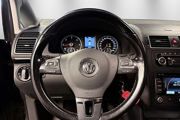 Volkswagen Touran 28 of 30