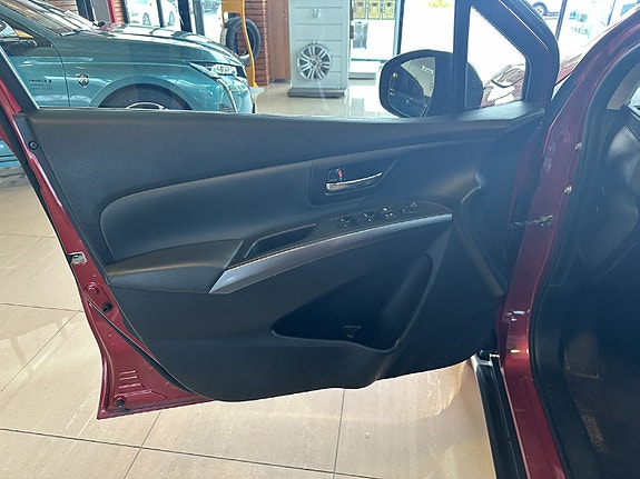 Suzuki SX4 S-Cross 21 of 30