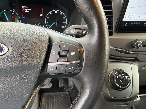 Ford E-Transit 13 of 24