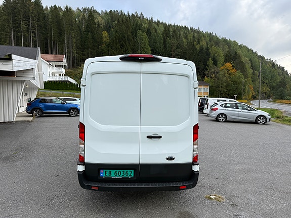 Ford E-Transit 4 of 24