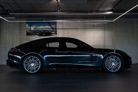 Porsche Panamera 6 of 29
