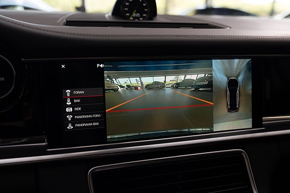 Porsche Panamera 19 of 29