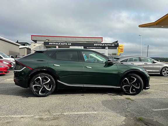 Kia EV6 5 of 25
