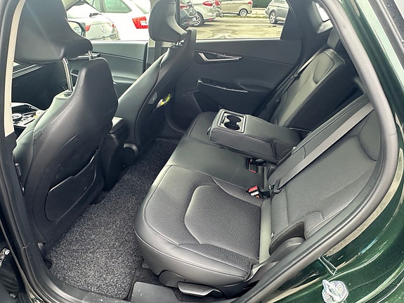 Kia EV6 14 of 25