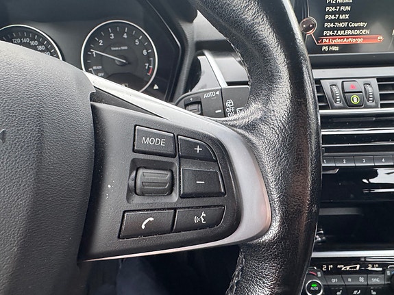 BMW 225xe 21 of 28