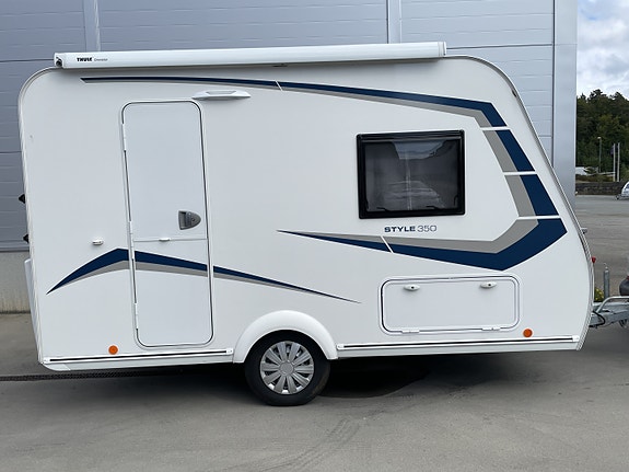 Caravelair ALBA STYLE 350 – KUN 822 KG EGENVEKT | 1.300 KG TOTALVEKT | SOLCELLE | BOKSMARKISE 2 of 25