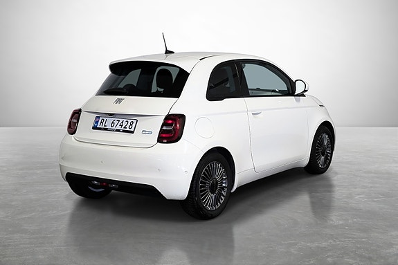 Fiat 500e 9 of 24