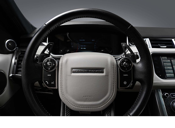 Land Rover Range Rover 21 of 30