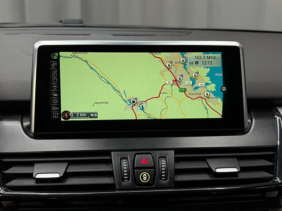 BMW 225xe 28 of 30