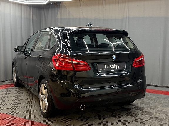 BMW 225xe 6 of 30