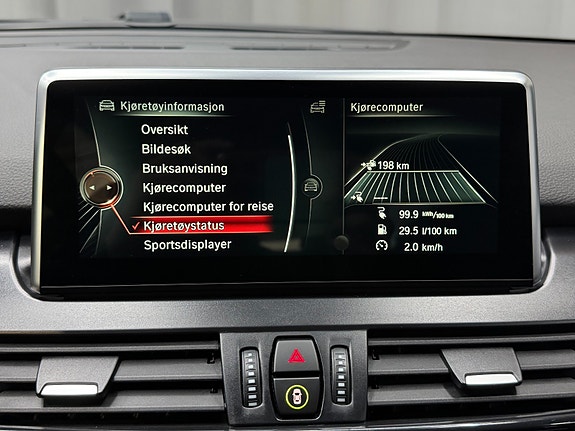 BMW 225xe 30 of 30