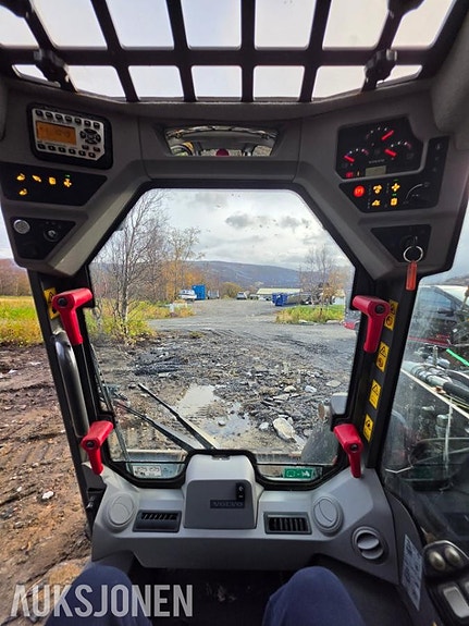 Volvo MTC 125C 6 of 8