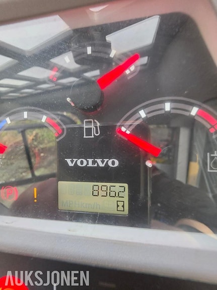 Volvo MTC 125C 5 of 8