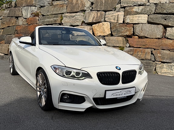 BMW 220i 2 of 30