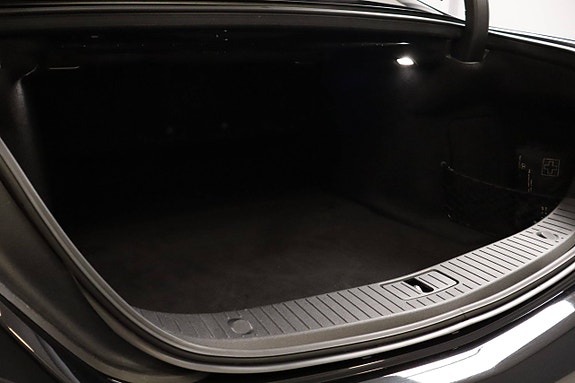Mercedes-Benz S400 d 26 of 30