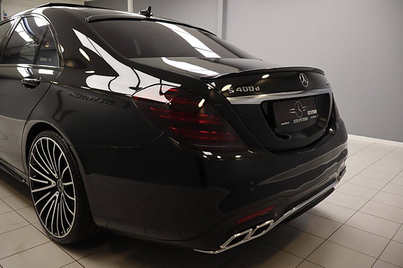 Mercedes-Benz S400 d 18 of 30