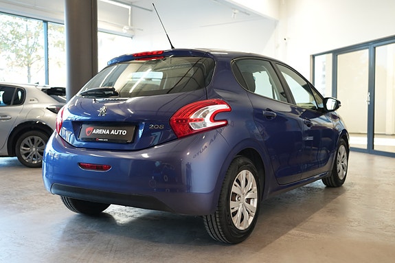 Peugeot 208 5 of 23