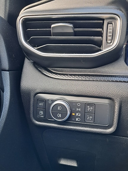 Ford Explorer 17 of 30