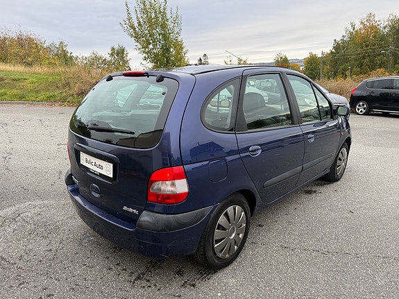 Renault Megane 8 of 30