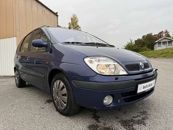 Renault Megane 11 of 30