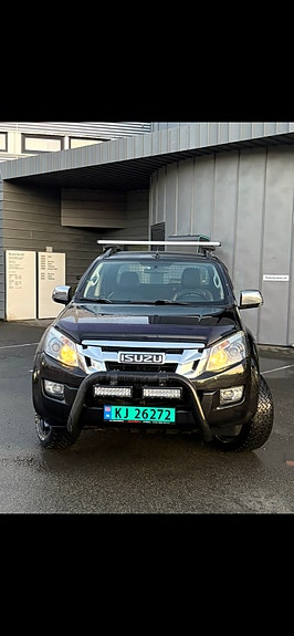 Isuzu D-max 2 of 8